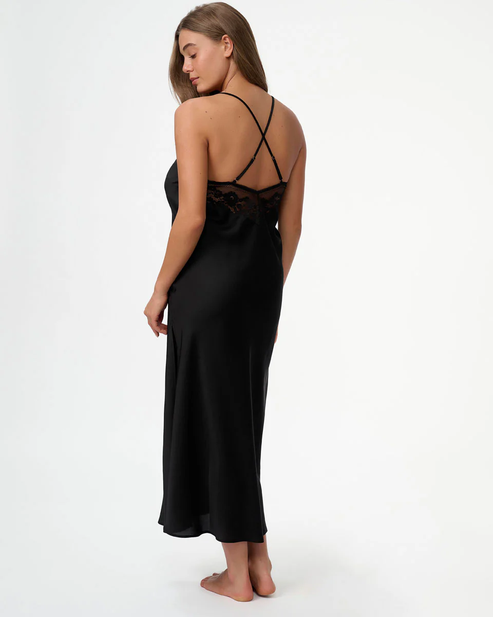 כותונת סאטן מקסי עם שסע בצד בשילוב תחרה - BLACK - Image 4